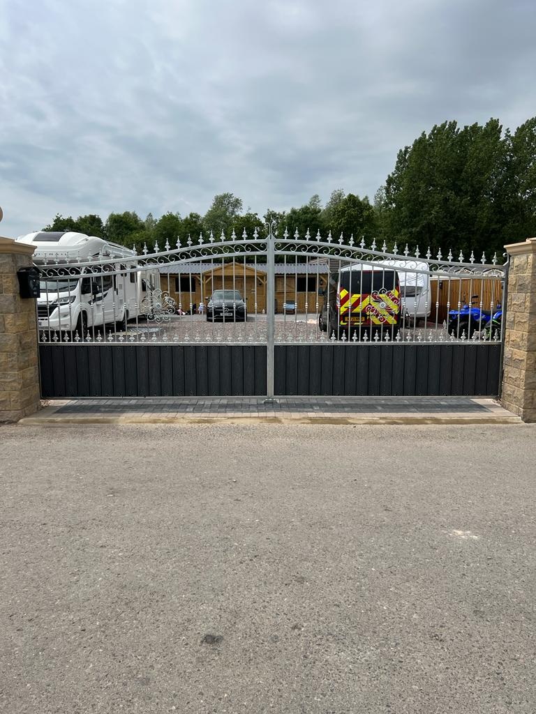 SRN Fabrication — steel gates project, Swindon