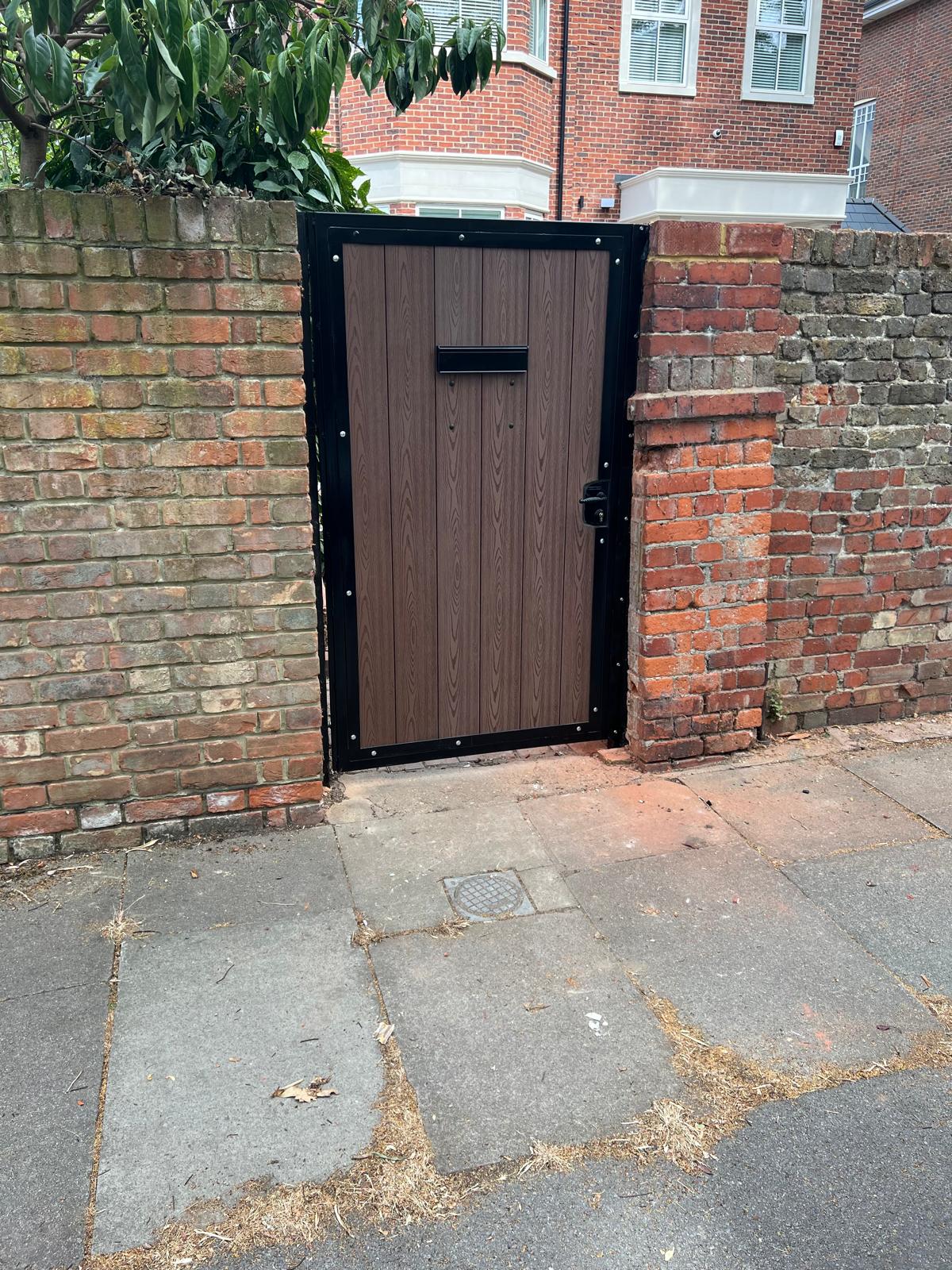 SRN Fabrication — steel gates project, Swindon