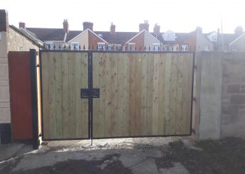 SRN Fabrication — steel gates project, Swindon
